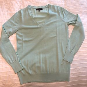 Banana Republic 100% Merino Wool Sweater